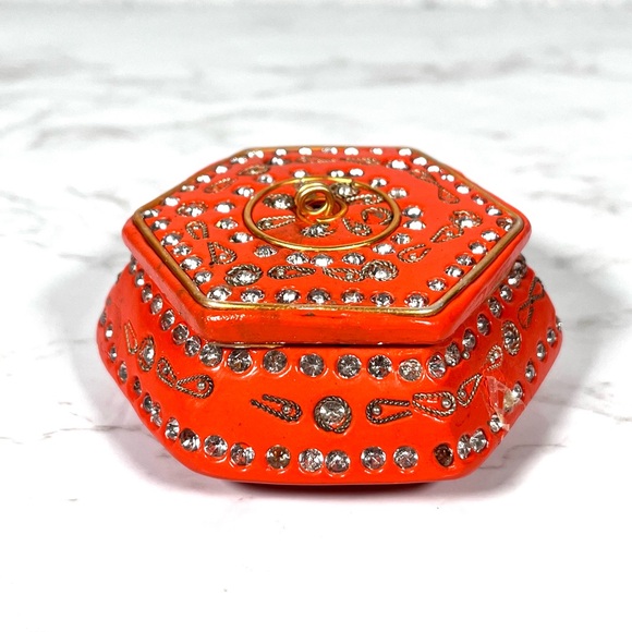 Source Unknown Accessories - Vintage Ornate Trinket Box
